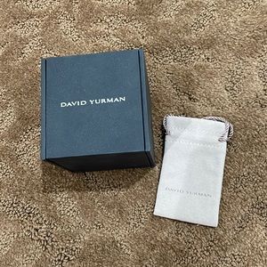 David Yurman authentic Jewlery box with dust bag